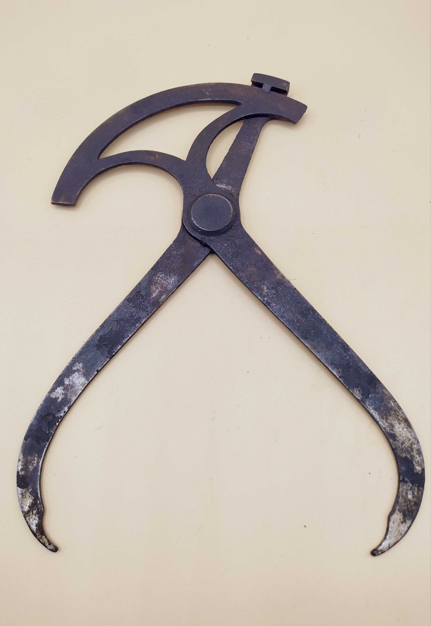 Galga transportadora de medidas de alta calidad y precisión - Cositas Antiguas – La Guadaña, Anticuarios Online en Jerez , vender antigüedades, muebles antiguos