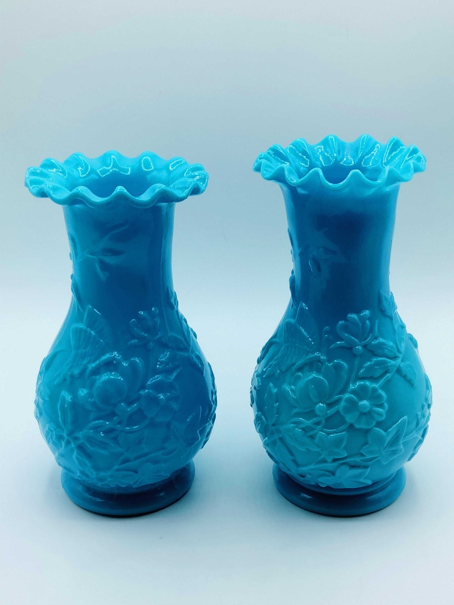 Jarron de opalina azul, alta calidad y estilo vintage - Cositas Antiguas – La Guadaña, Anticuarios Online en Jerez , vender antigüedades, muebles antiguos