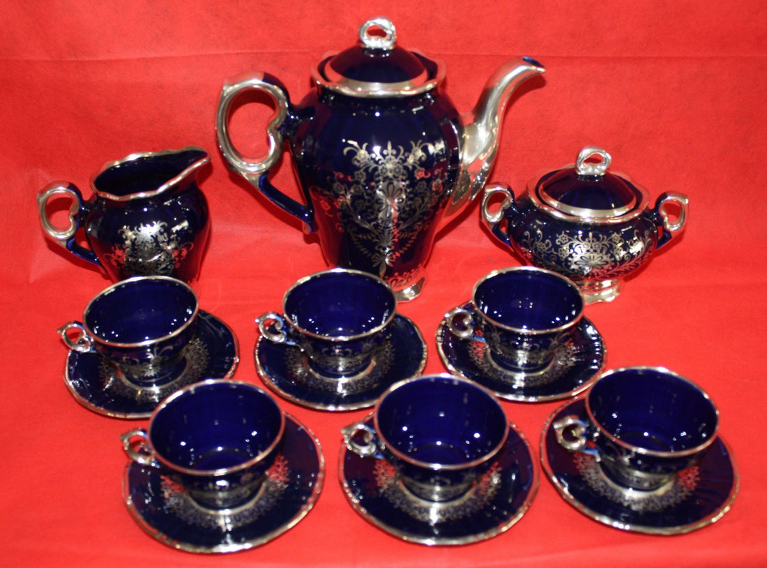 Juego de Café Azul Cobalto con Hilo de Plata - Elegancia - Cositas Antiguas – La Guadaña, Anticuarios Online en Jerez , vender antigüedades, muebles antiguos