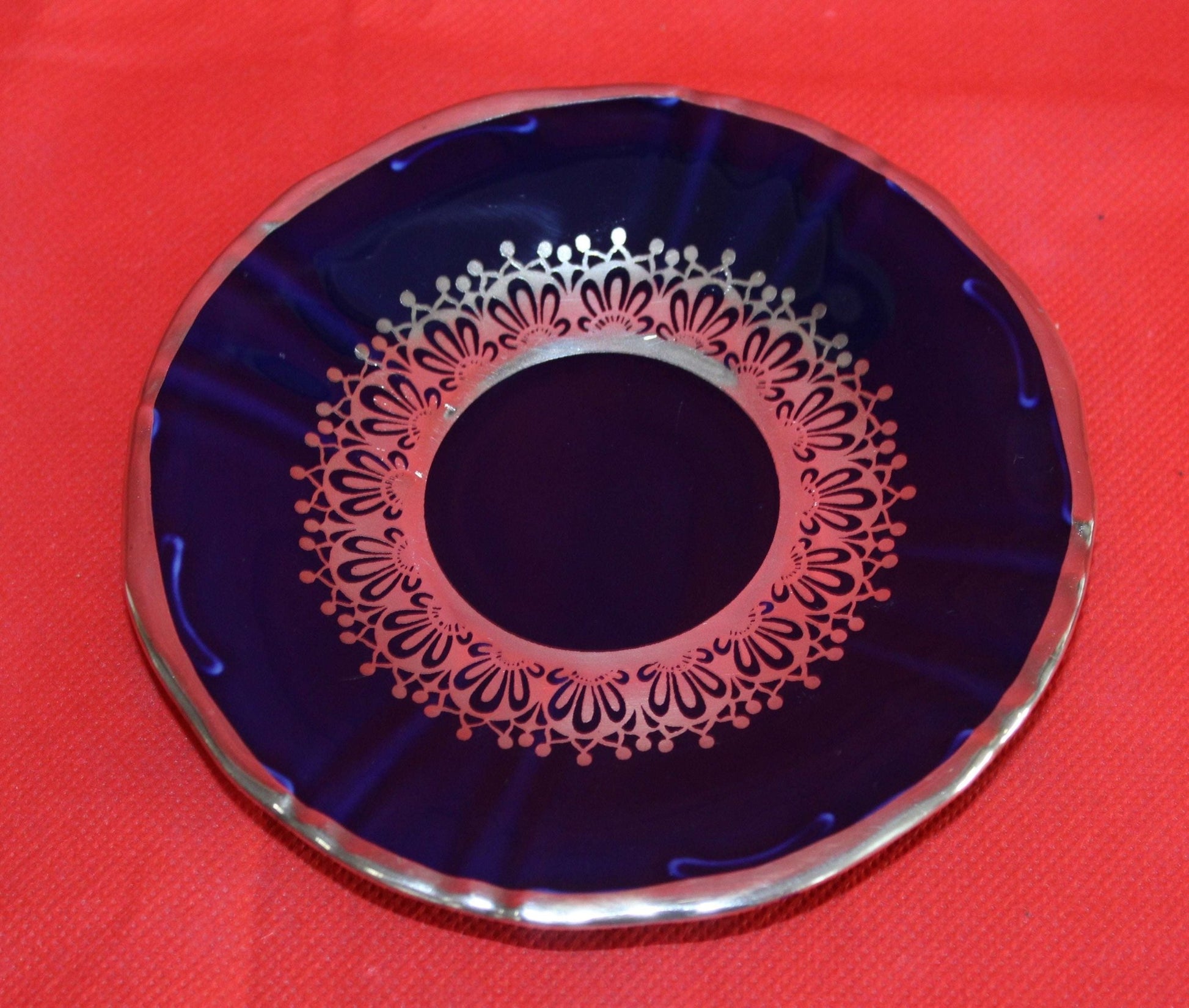 Juego de Café Azul Cobalto con Hilo de Plata - Elegancia - Cositas Antiguas – La Guadaña, Anticuarios Online en Jerez , vender antigüedades, muebles antiguos