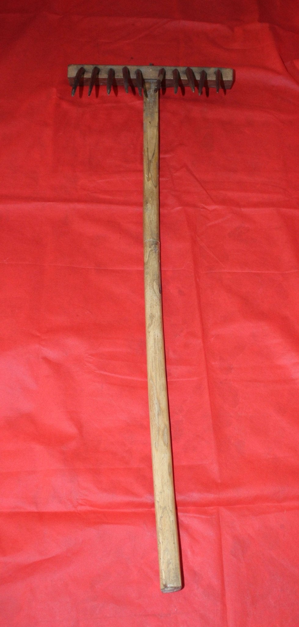 Rastrillo o ro para campo, excelente calidad" - Cositas Antiguas – La Guadaña, Anticuarios Online en Jerez , vender antigüedades, muebles antiguos