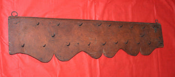 Percha antigua de matanzas con clavos de fragua - Cositas Antiguas – La Guadaña, Anticuarios Online en Jerez , vender antigüedades, muebles antiguos
