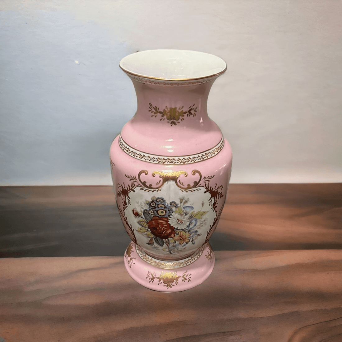 Jarrón Porcelana Francesa | SEVRES - Cositas Antiguas – La Guadaña, Anticuarios Online en Jerez , vender antigüedades, muebles antiguos