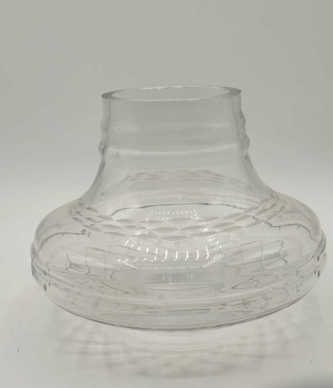 Tulipa de cristal antigua elegante y decorativa - Cositas Antiguas – La Guadaña, Anticuarios Online en Jerez , vender antigüedades, muebles antiguos